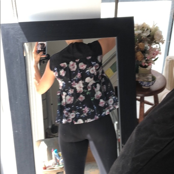 NWT: Rebecca Minkoff sz sm black floral Lanzy Top - Picture 2 of 5